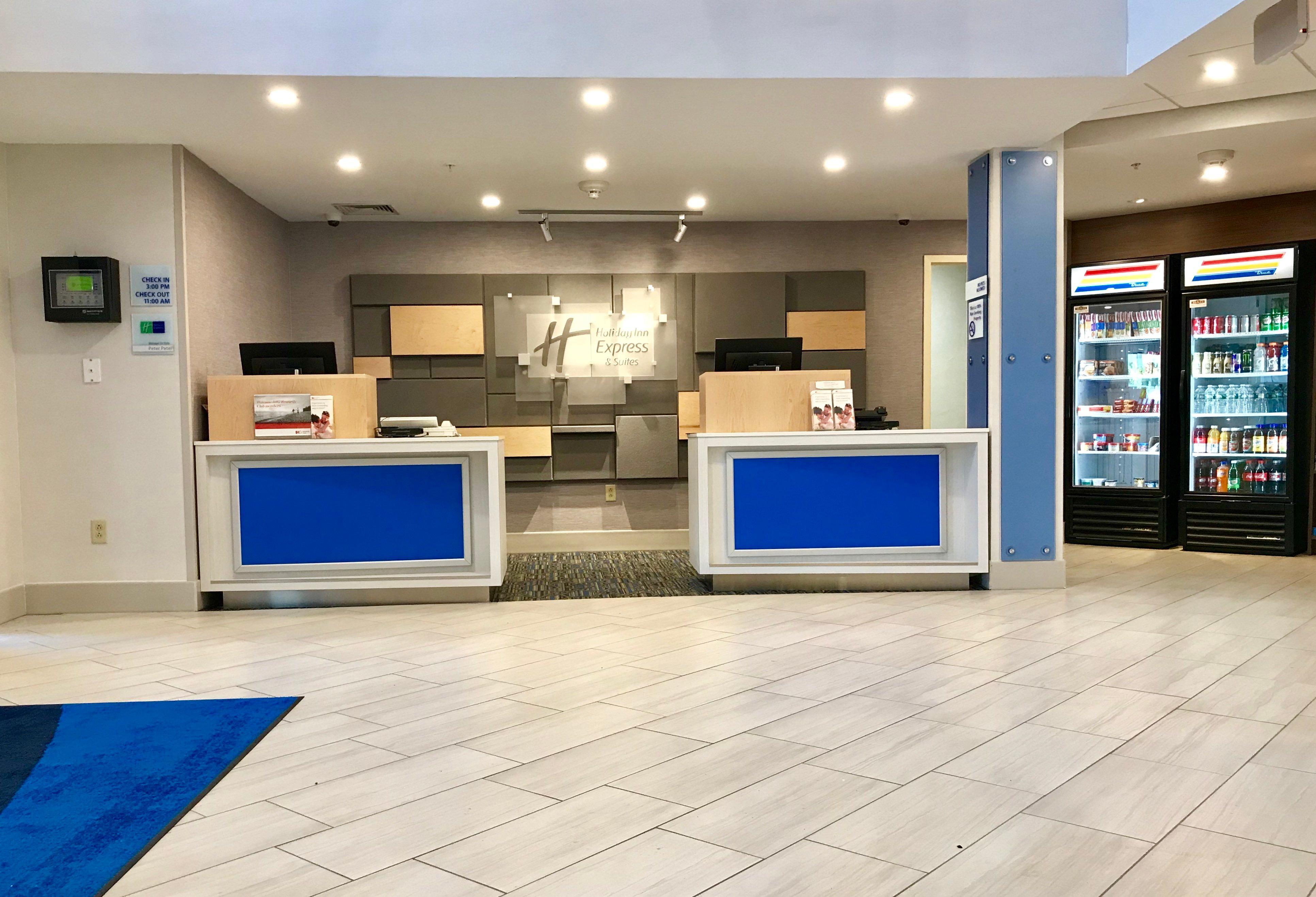 Holiday Inn Express Great Barrington By Ihg Exterior foto