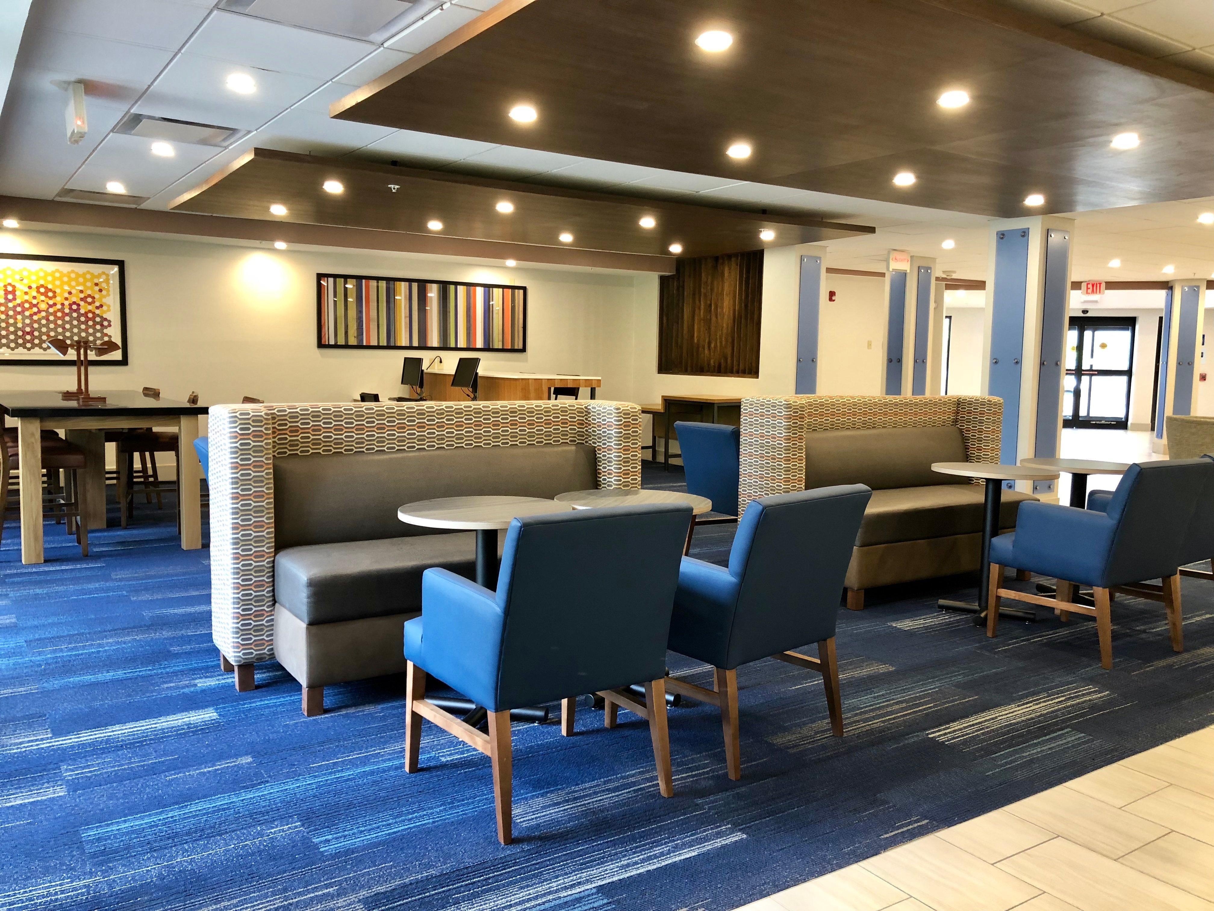 Holiday Inn Express Great Barrington By Ihg Exterior foto